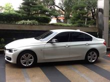 2014 BMW 320i 2.0 Sport Sedan