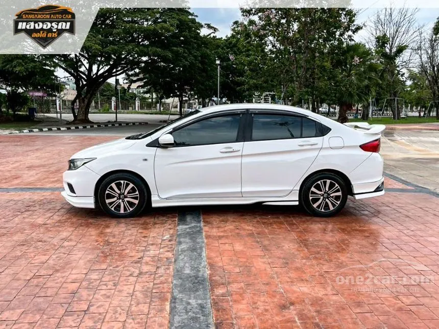 2017 Honda City V Sedan