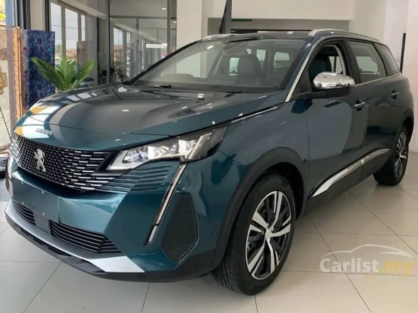 2025 Peugeot 5008 Allure SUV