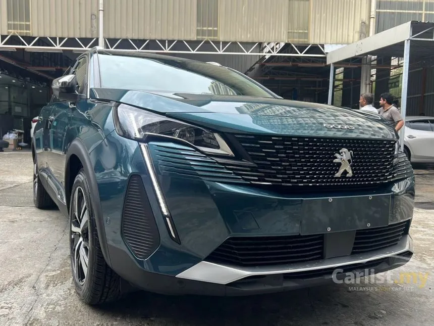 2025 Peugeot 5008 Allure SUV