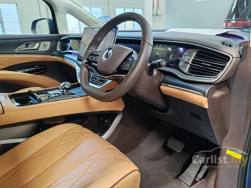 2025 Denza D9 Premium MPV