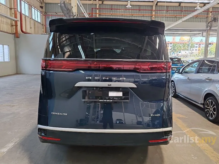 2025 Denza D9 Premium MPV