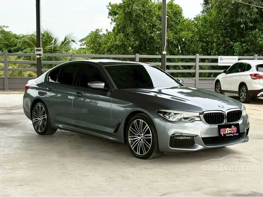 2020 BMW 530e M Sport Sedan