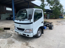 10 Kaki Unregistered Toyota Dyna 3.0 Turbo For Sell