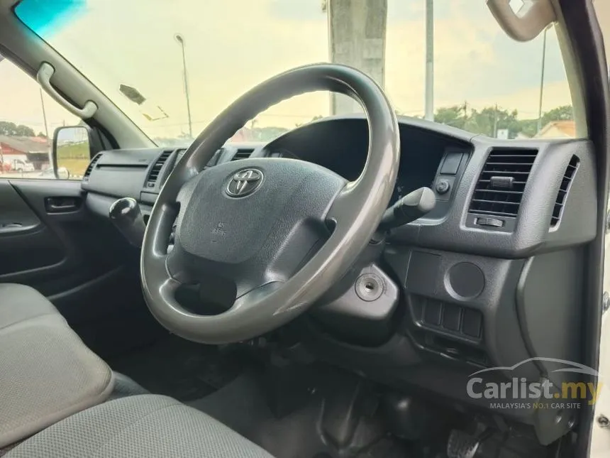 2017 Toyota Hiace Panel Van Van