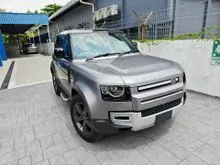 P300 (Grade 4.5B, 21k-Km Mileage) 2023 Land Rover Defender 90 P300 SE (Petrol) Side Step, AirCon Seats, Ambient Light, Air Suspension, Meridian. P400