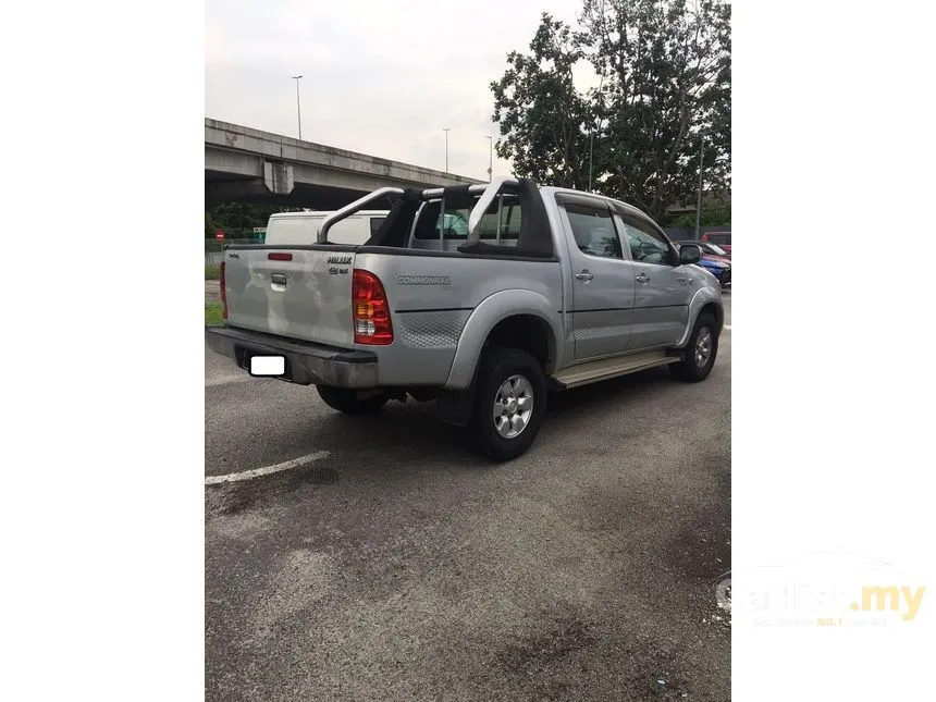 2006 Toyota Hilux G Dual Cab Pickup Truck