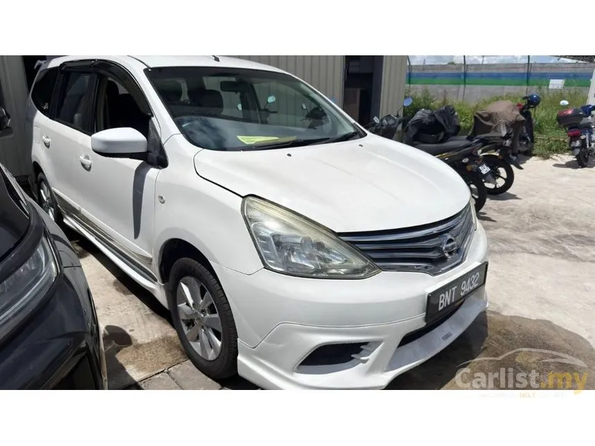 2015 Nissan Grand Livina Comfort MPV