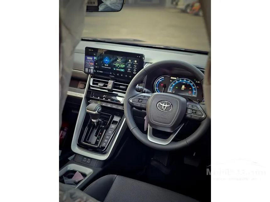 2026 Toyota Kijang Innova Zenix Q HV TSS (Non Premium Color) MPV