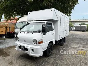 2011 Inokom Lorimas 2.6 AU26 Lorry