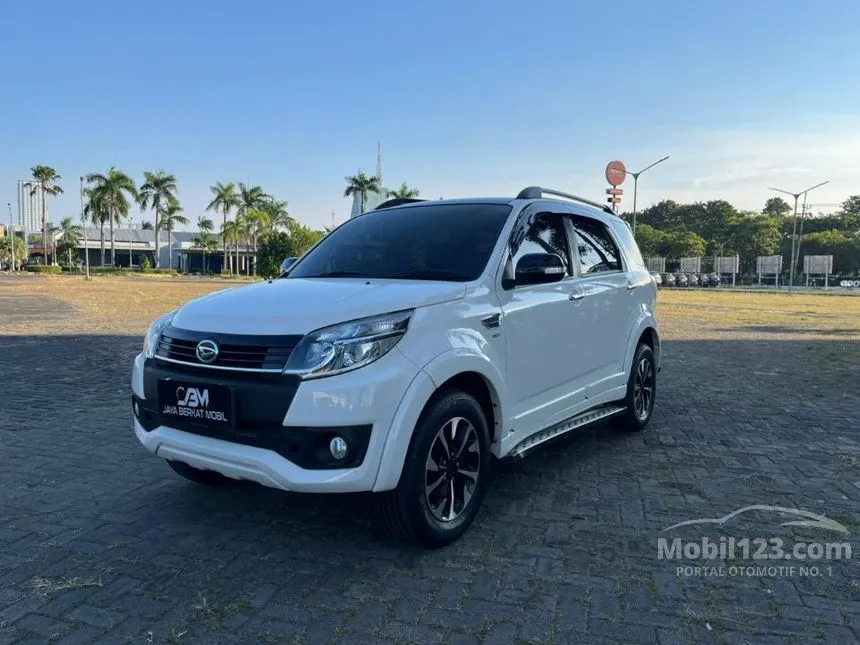 2017 Daihatsu Terios R Custom SUV