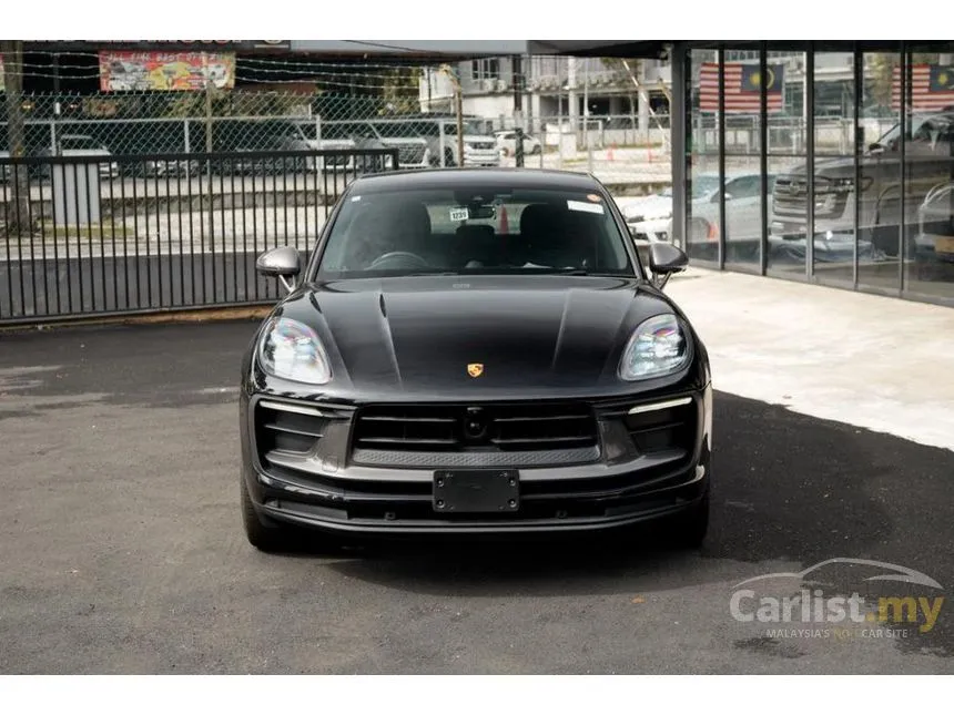 2022 Porsche Macan SUV