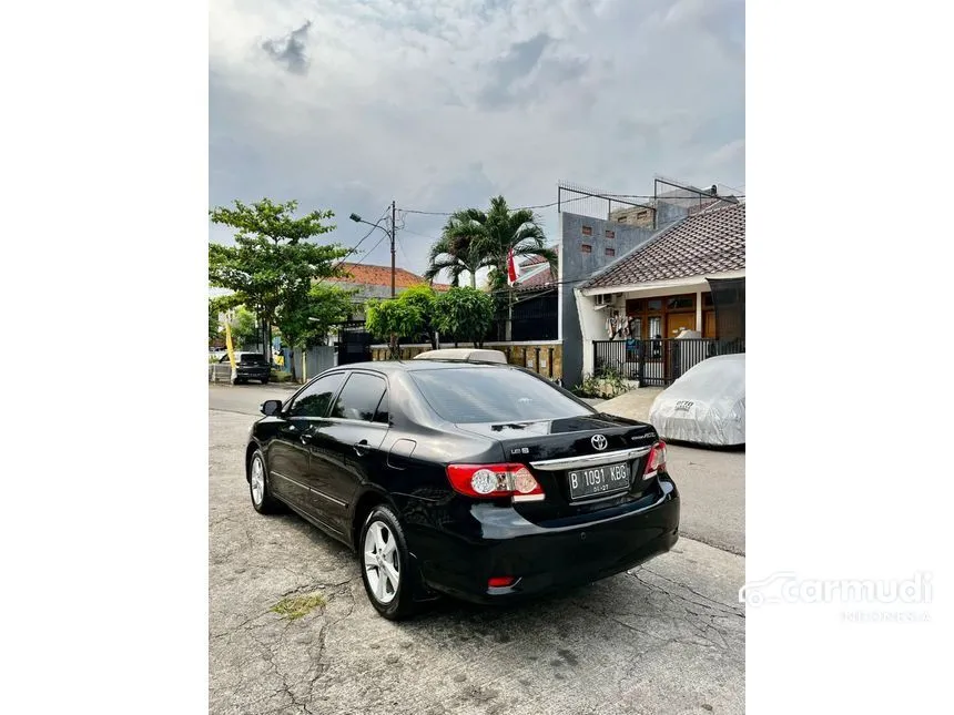 2010 Toyota Corolla Altis G Sedan