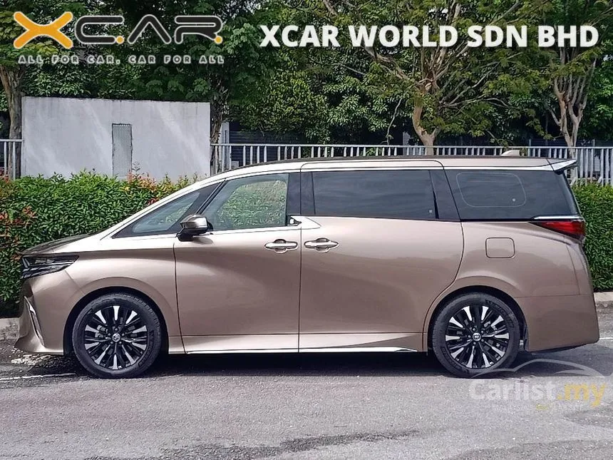 2025 Toyota Alphard Executive Lounge MPV