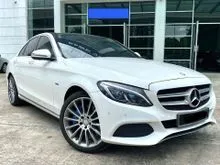 2017 Mercedes-Benz C350e 2.0 AMG Line Genuine Mileage Surround Camera
