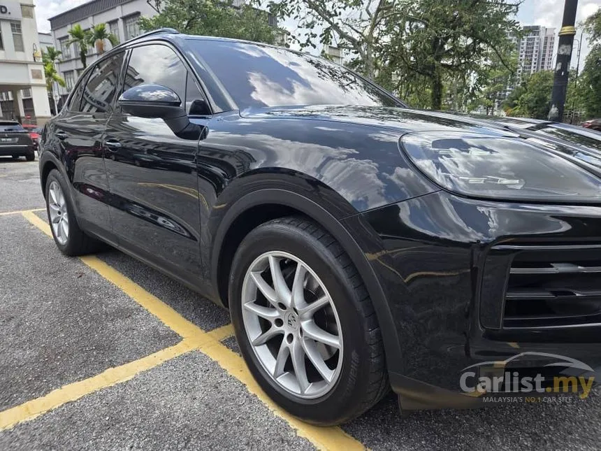 2025 Porsche Cayenne SUV