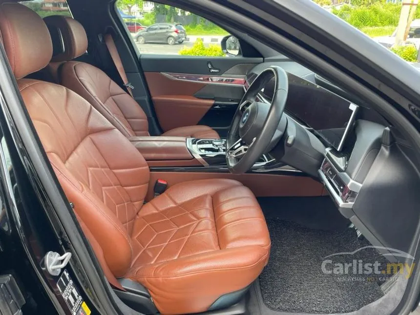 2023 BMW i7 xDrive60 M Sport Sedan