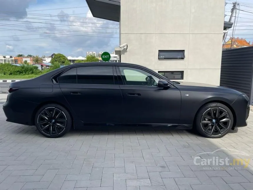 2023 BMW i7 xDrive60 M Sport Sedan