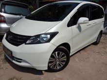2011 Honda Freed 1.5 Putih Matic Pintu Otomatis Keren Tdp 16 JT