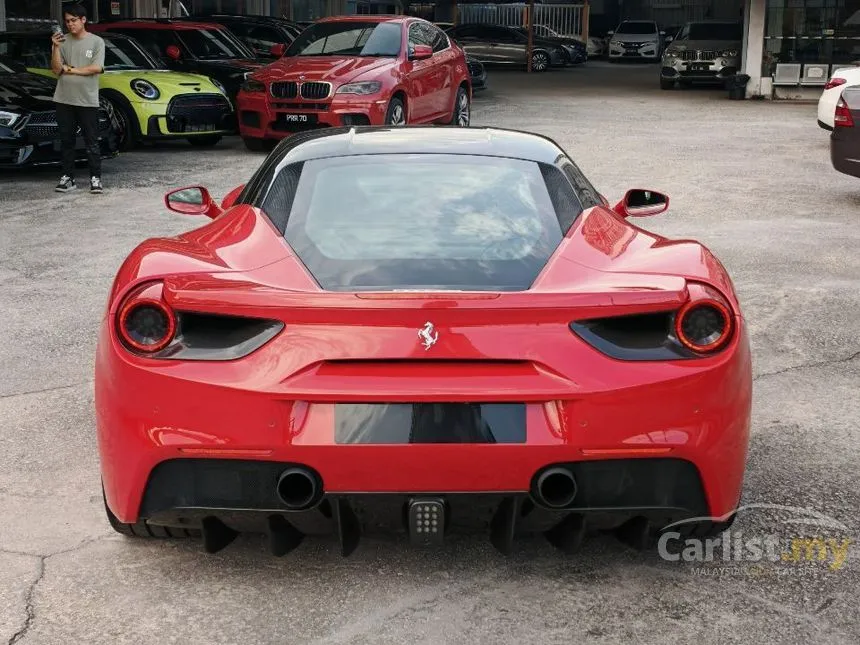 2016 Ferrari 488 GTB Coupe