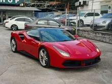 2016 Ferrari 488 3.9 GTB Twin-Turbo V8 Coupe - 30K KM Front Suspension Lifter, Carbon Fibre Exterior & Interior, Front & Rear Parking Cameras