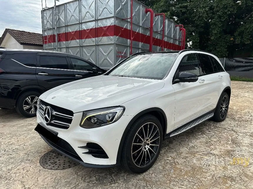 2018 Mercedes-Benz GLC250 4MATIC AMG Line SUV