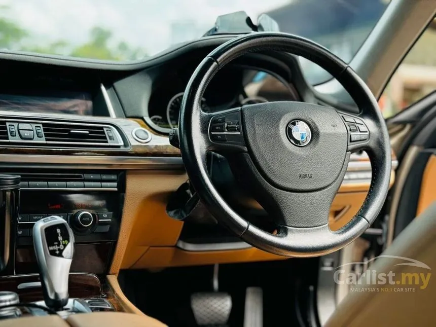 2015 BMW 730Li Sedan