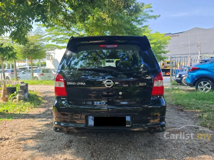 2013 Nissan Grand Livina Comfort MPV