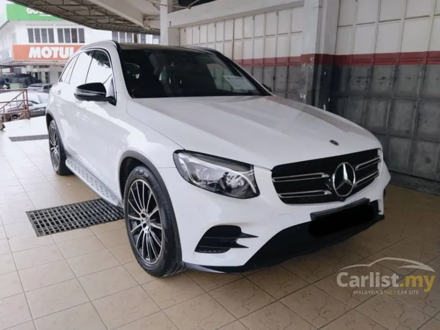 2018 Mercedes-Benz GLC250 4MATIC AMG Line SUV