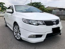 2013 Kia Forte 1.6 SX Sedan LEATHER SEATS REVERSE CAMERA PADDLESHIFT LUXURY HIGH SPEC ONE OWNER BEFORE TIP TOP CONDITION