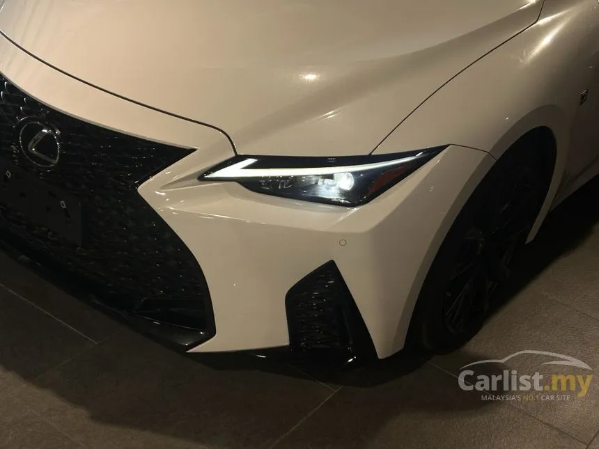2022 Lexus IS 300 F Sport Sedan