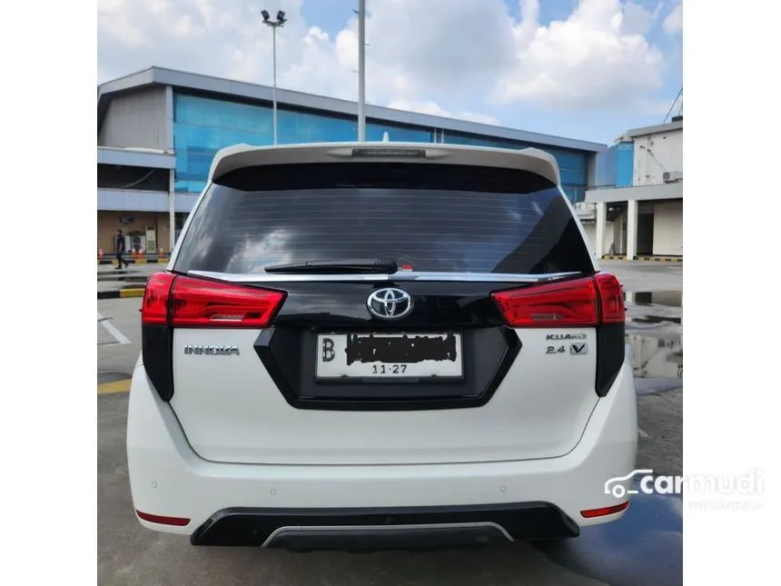 2022 Toyota Innova Venturer Wagon