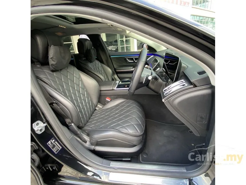 2023 Mercedes-Benz S580e Sedan