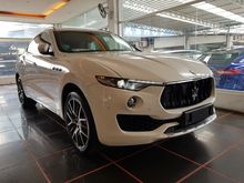 2018 Maserati Levante 3.0 S GranSport SUV Twin Turbo Panoramic Roof Power Boot Push Start Button Keyless-Go Reverse Camera Xenon Light LED Daytime Running Light