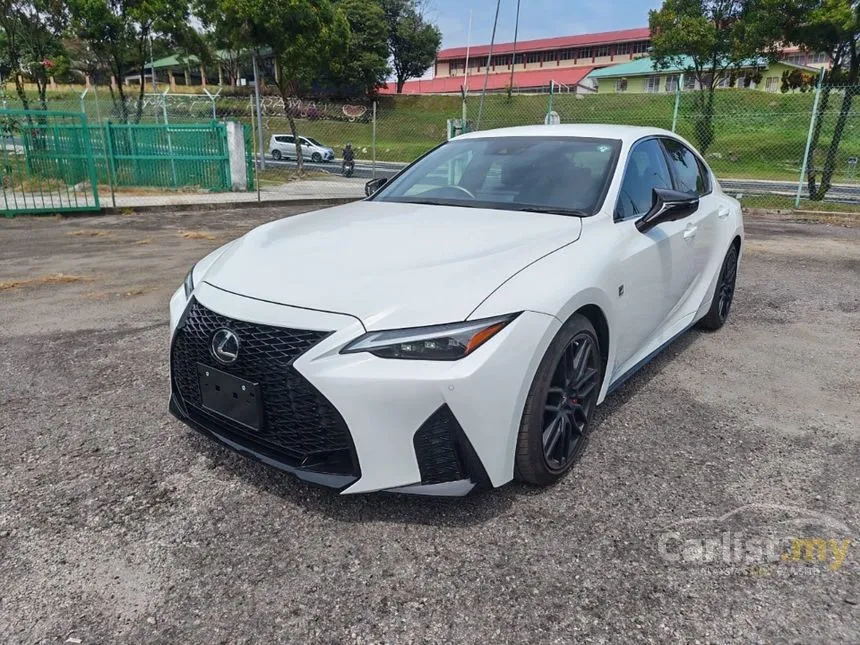 2022 Lexus IS 300 F Sport Sedan