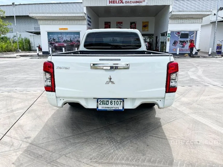 2020 Mitsubishi Triton GLX Pickup