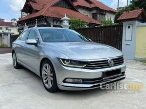 2017 Volkswagen Passat 2.0 TSI Highline Sedan