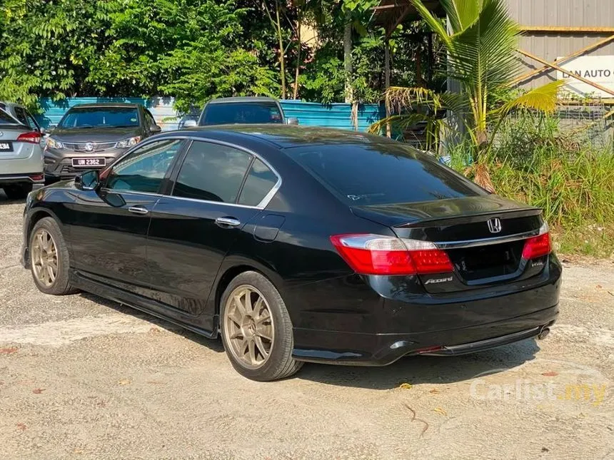2013 Honda Accord VTi-L Sedan