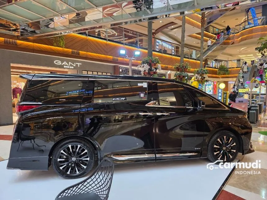 2024 Toyota Alphard HEV Modelista MPV