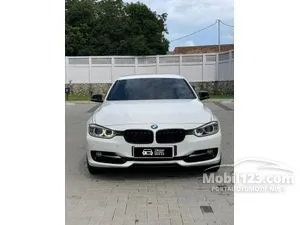2015 BMW 320i 2.0 Sport Sedan
