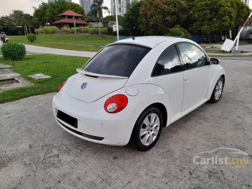 2010 Volkswagen Beetle Coupe