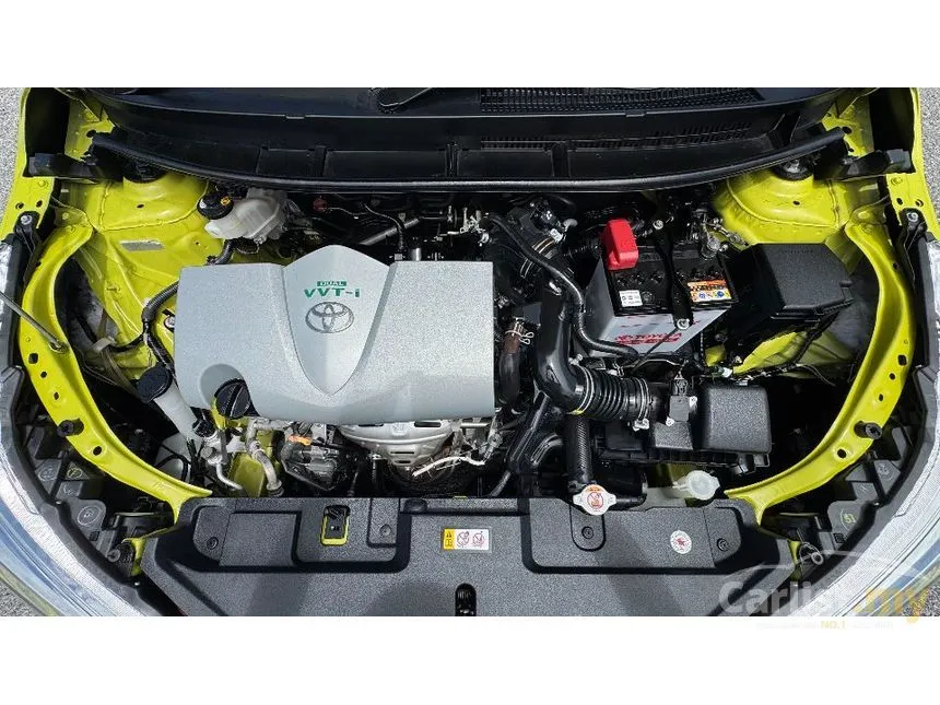 2020 Toyota Yaris E Hatchback