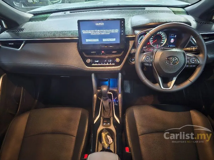2025 Toyota Corolla Cross V SUV