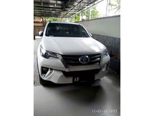 Dijual Toyota Fortuner 2.4 VRZ putih thn 2016 tangan pertama Km rendah