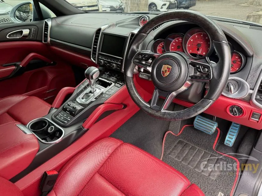 2015 Porsche Cayenne S SUV
