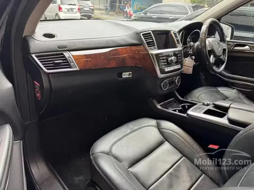 2014 Mercedes-Benz GL400 4MATIC SUV