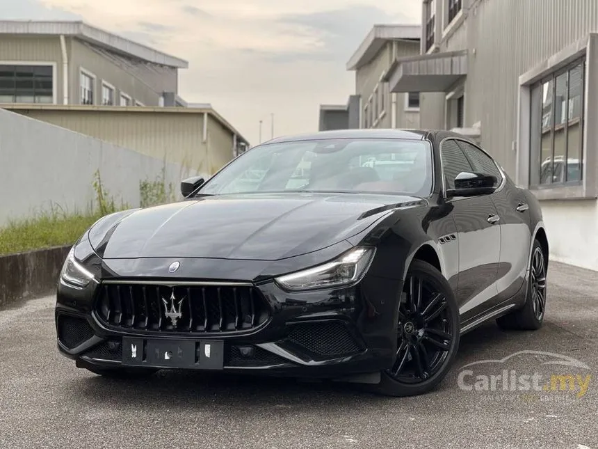 2021 Maserati Ghibli Hybrid Sedan