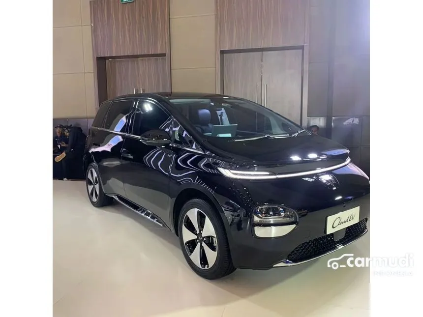 2024 Wuling Cloud EV EV Hatchback