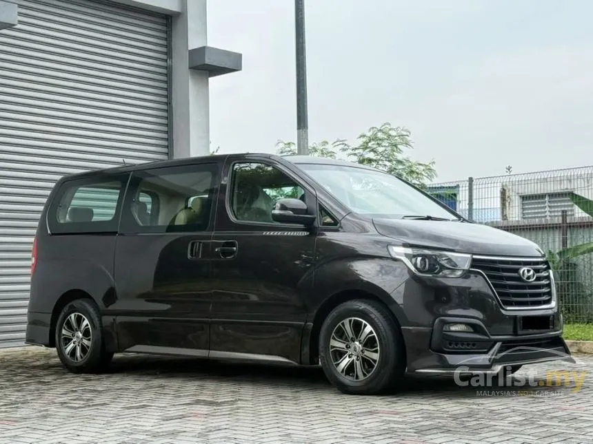 2019 Hyundai Grand Starex Executive MPV