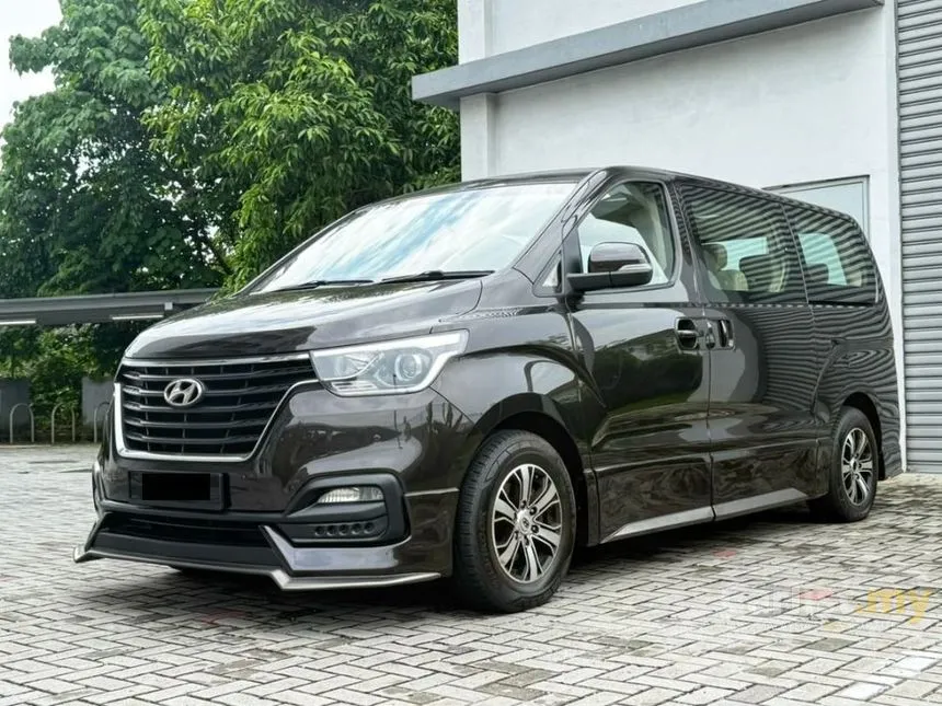 2019 Hyundai Grand Starex Executive MPV
